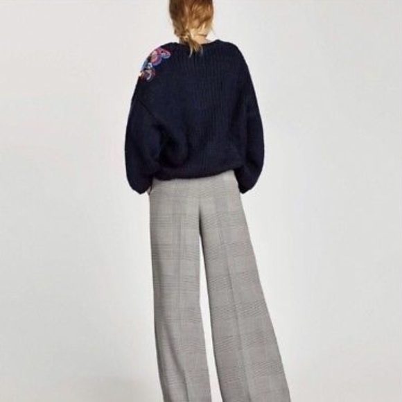 Zara navy blue chunky knit floral detail sweater - Picture 3 of 3